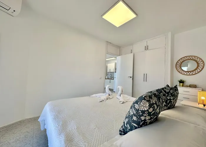 Torres De Yomely - Y5b Playa de las Américas